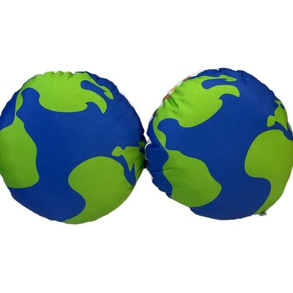 New Pair Multiracial Black Brown All Kids Hands Planet Earth Round Toss Pillows - Picture 2 of 4